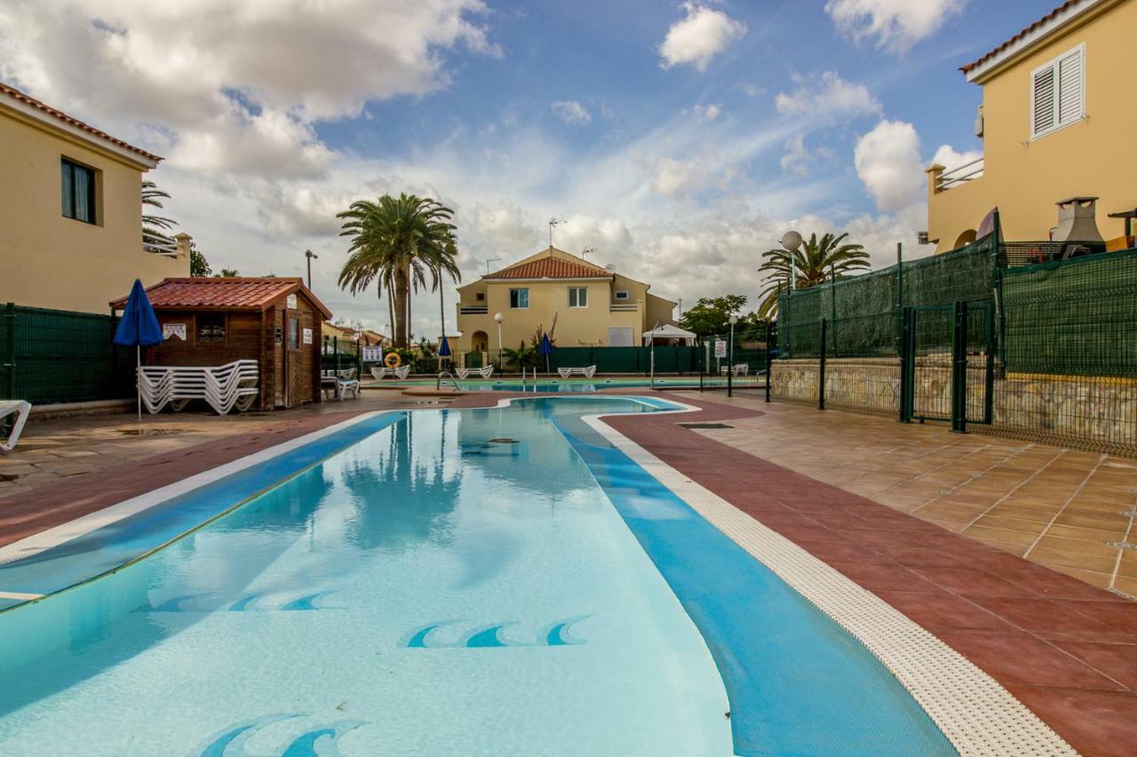 Villa Martina Bungalow With Garden, Bbq, And Pools San Bartolomé Kültér fotó